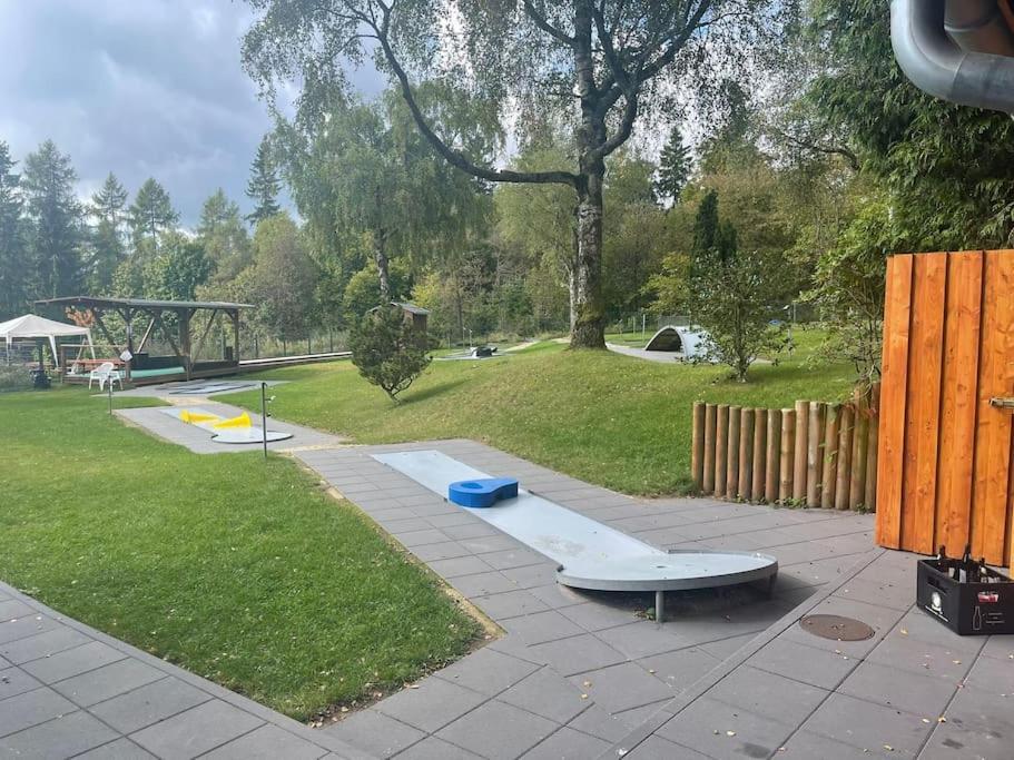 Gemuetliche Villa Am Waldrand In Taunusstein Εξωτερικό φωτογραφία